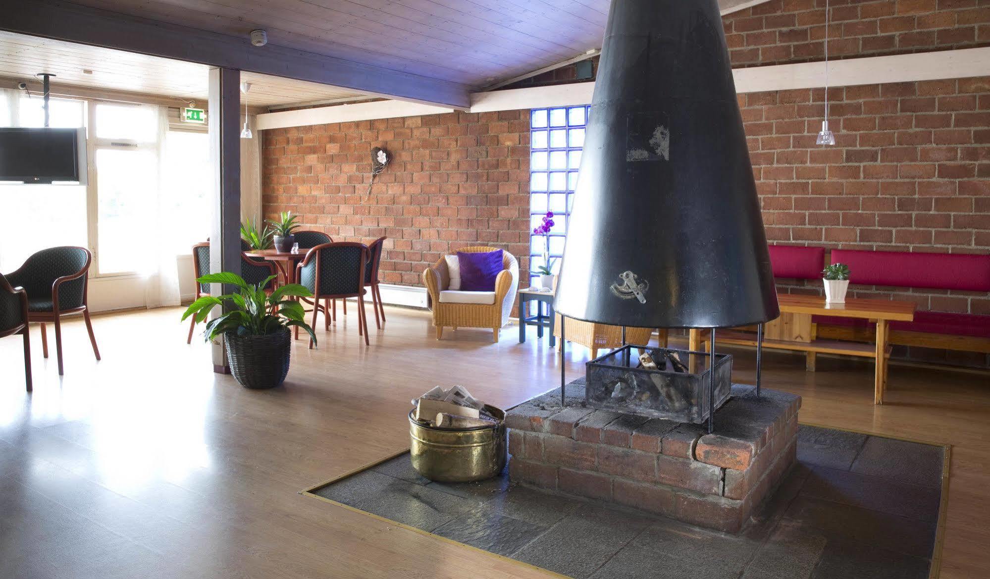 Gjovik Hovdetun Hostel ภายนอก รูปภาพ